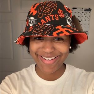 Meet your Posher, Taylore